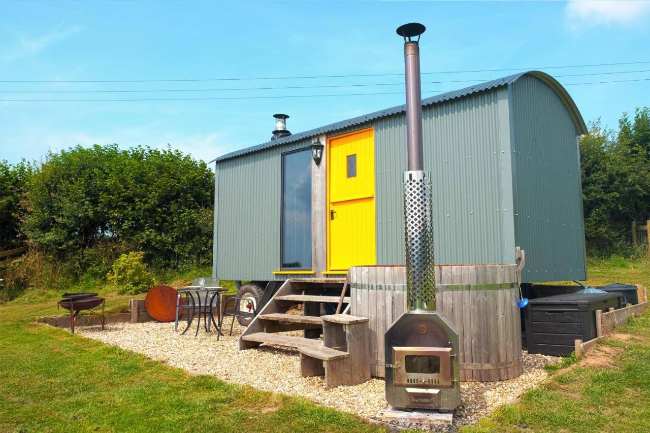 Kidwelly Glamping Hotel Kültér fotó